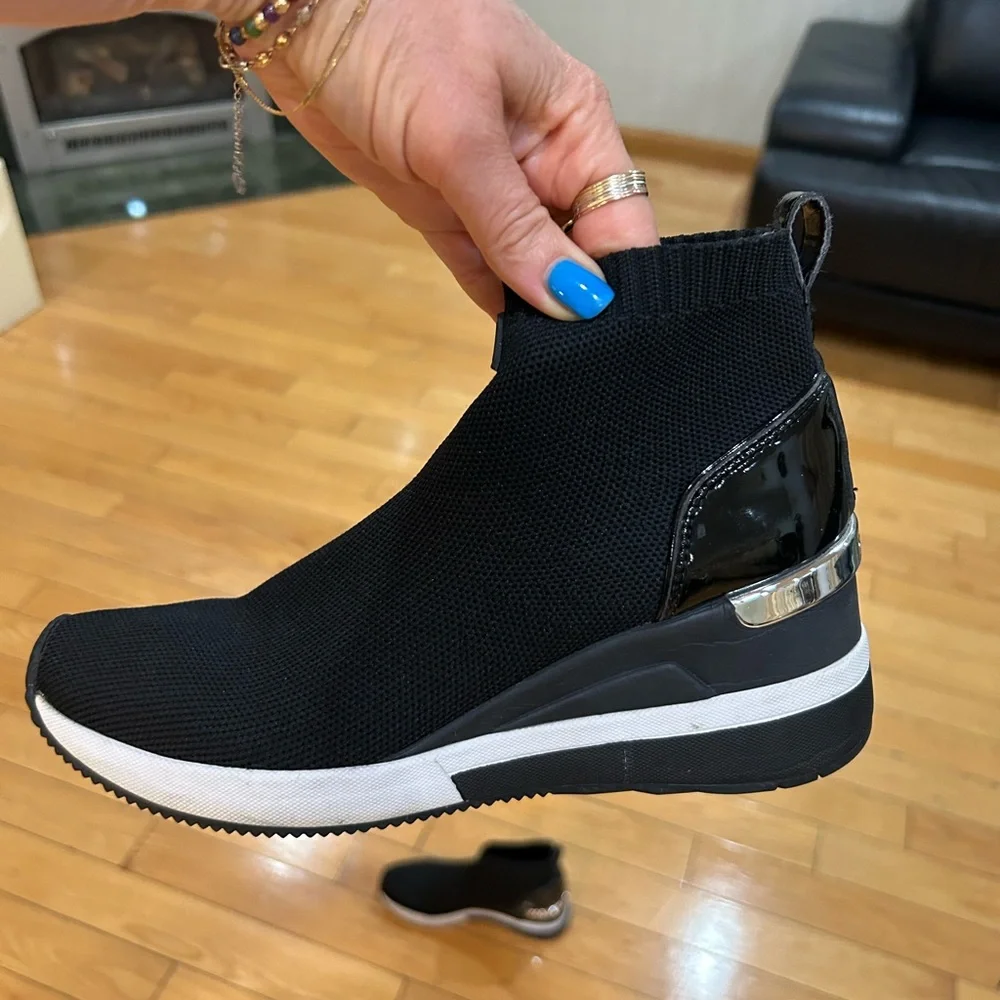 Michael Kors boots, size 7 - Picture 11 of 12